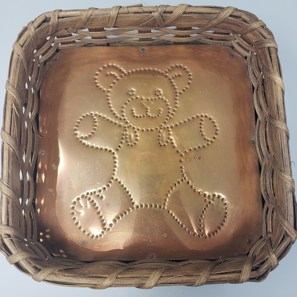 Handmade Woven Basket With Copper Bottom - Picture 7 of 11